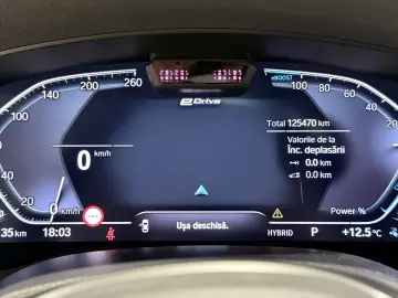 BMW Seria 5 xDrive 545e Faruri Laser Keyless