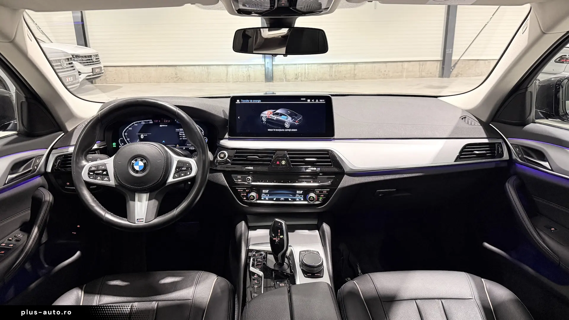 BMW Seria 5 xDrive 545e Faruri Laser Keyless