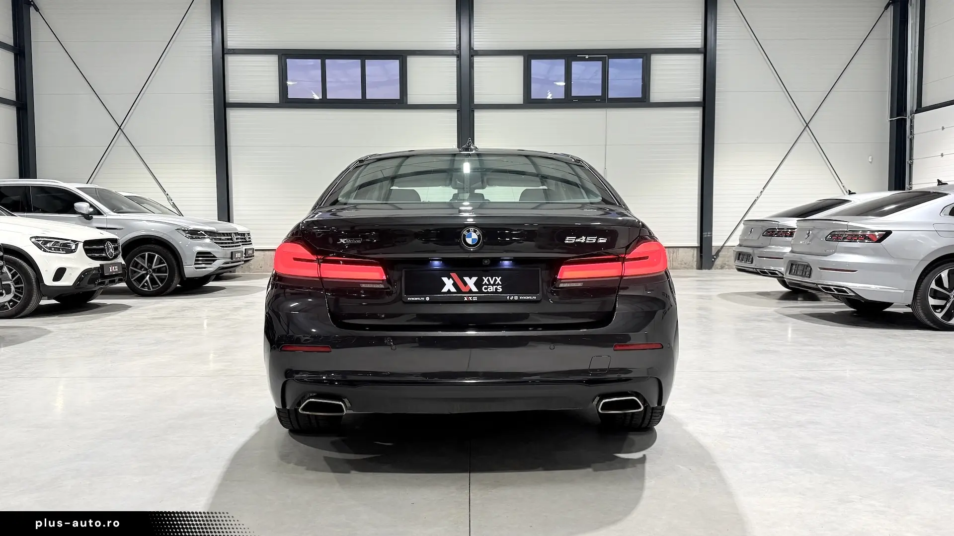 BMW Seria 5 xDrive 545e Faruri Laser Keyless