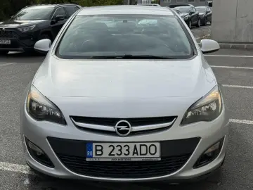 Opel Astra 1.4 ECOTEC Turbo Selection
