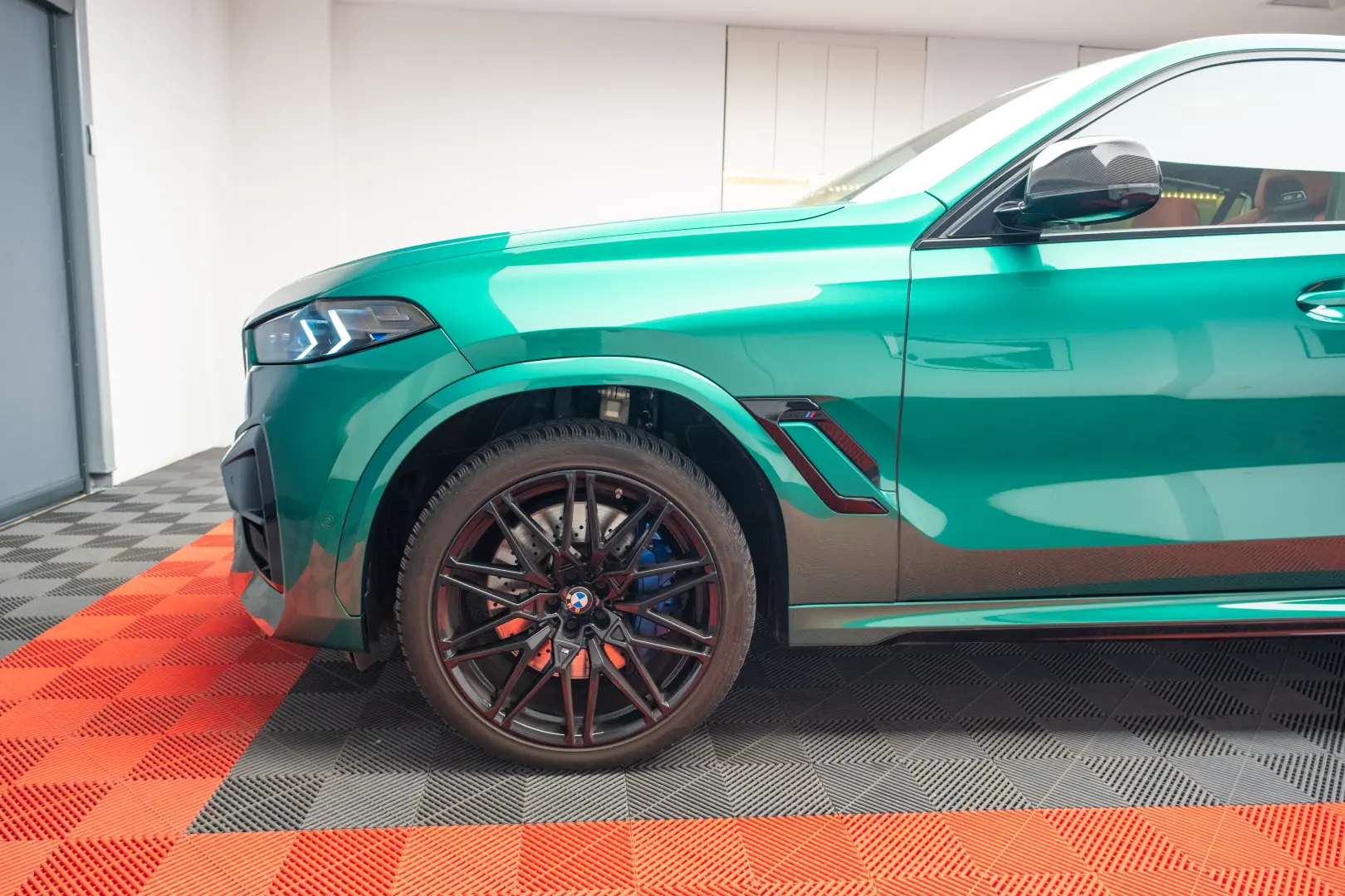 BMW X6 M Competition Facelift Verde Isle of Man metalic M