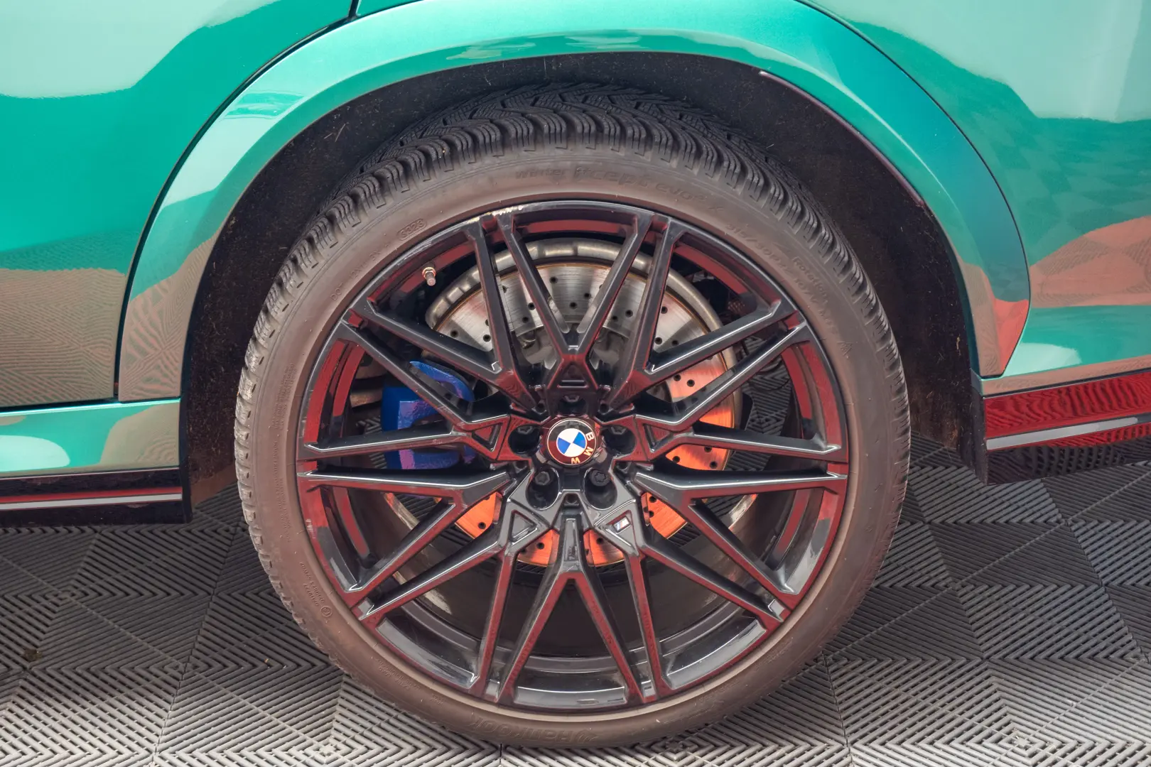 BMW X6 M Competition Facelift Verde Isle of Man metalic M