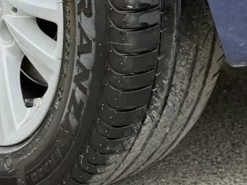 BMW Seria 3 318i Aut. Advantage