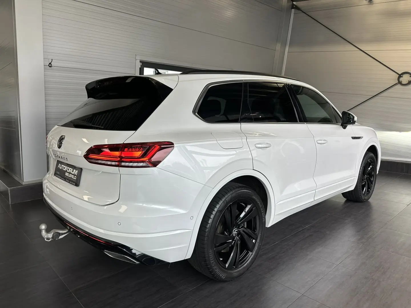 Touareg 3.0 TSI R-Line 4M Pano AHK HUD 360  LM20