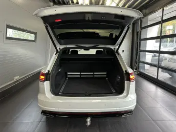Touareg 3.0 TSI R-Line 4M Pano AHK HUD 360  LM20