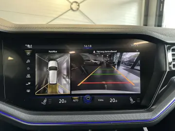 Touareg 3.0 TSI R-Line 4M Pano AHK HUD 360  LM20