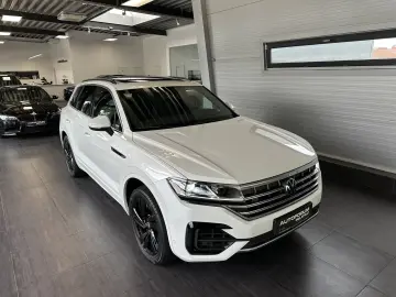 Touareg 3.0 TSI R-Line 4M Pano AHK HUD 360  LM20