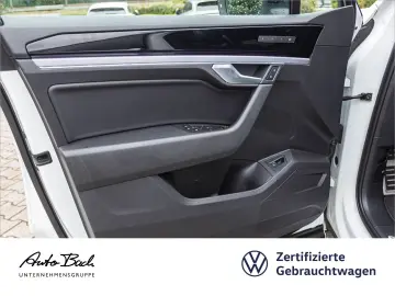Touareg 3.0 V6 TDI R-Line Black Style  Luftfahrw