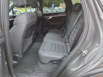 Touareg 3.0 V6 TDI 4Motion DPF Aut. R-Line