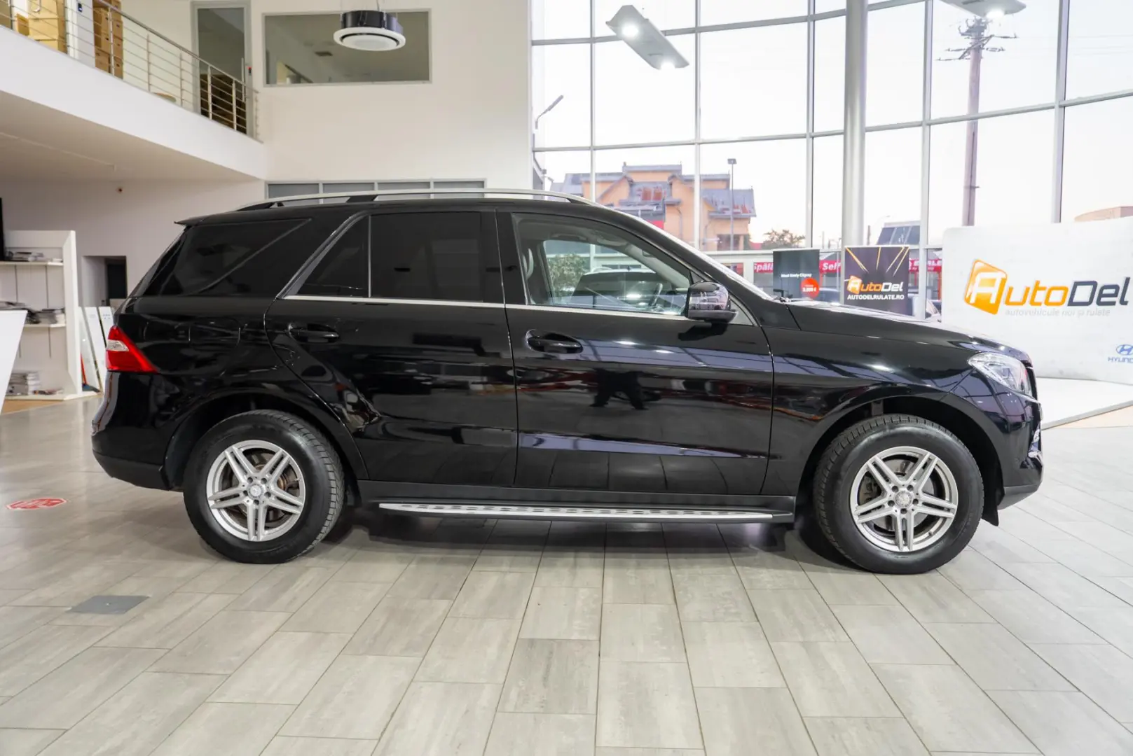Mercedes-Benz M-Class 250 4MATIC