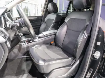 Mercedes-Benz M-Class 250 4MATIC
