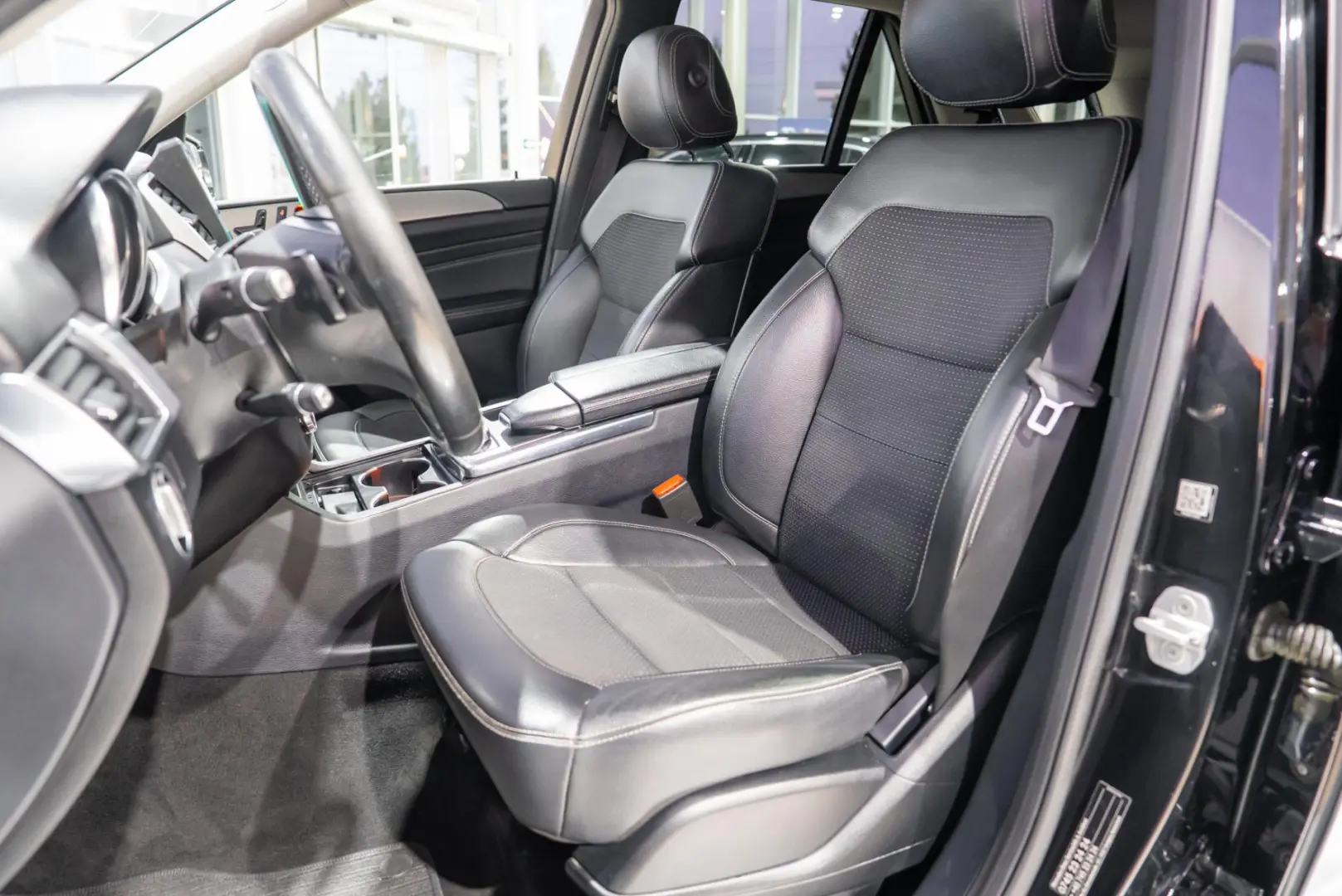 Mercedes-Benz M-Class 250 4MATIC