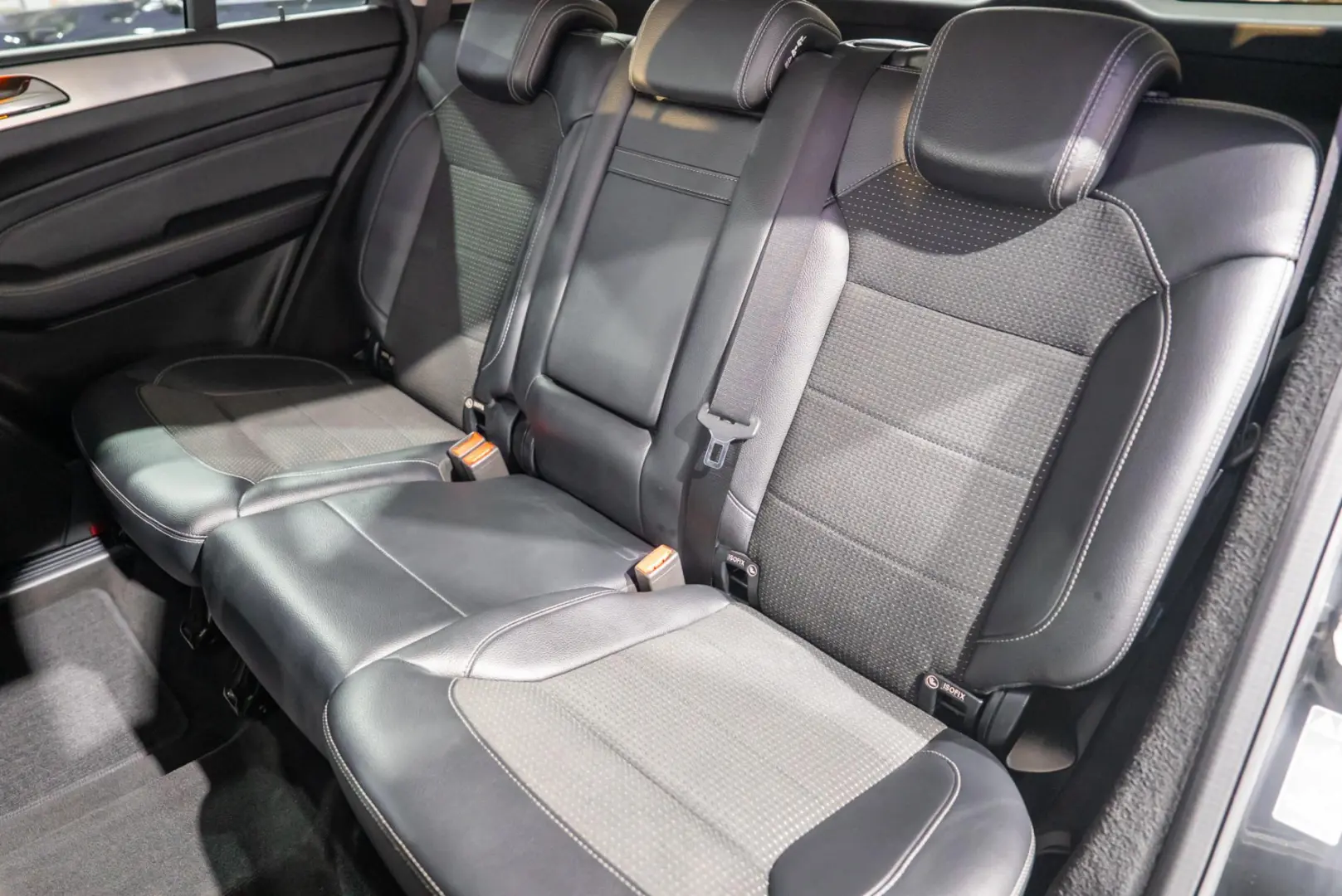 Mercedes-Benz M-Class 250 4MATIC