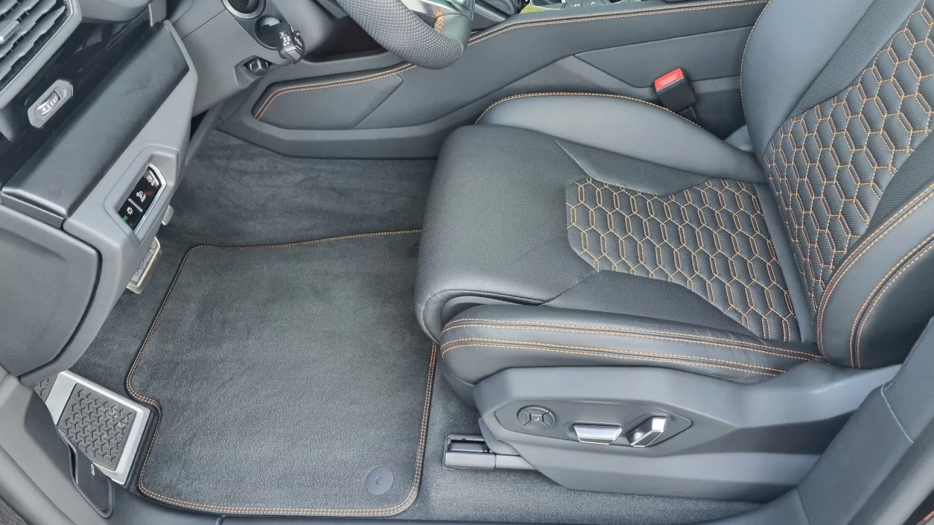 Urus 4.0 V8