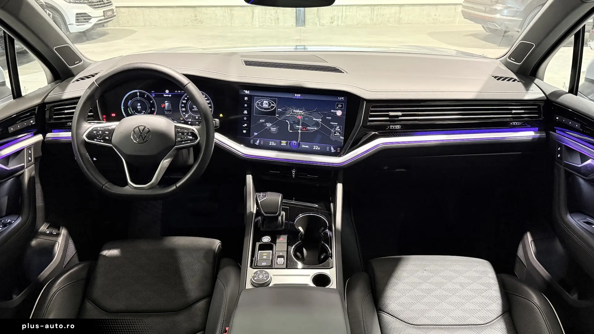 VW Touareg Matrix Scaune Ventilate Panoramic HeadUp ACC