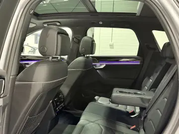 VW Touareg Matrix Scaune Ventilate Panoramic HeadUp ACC