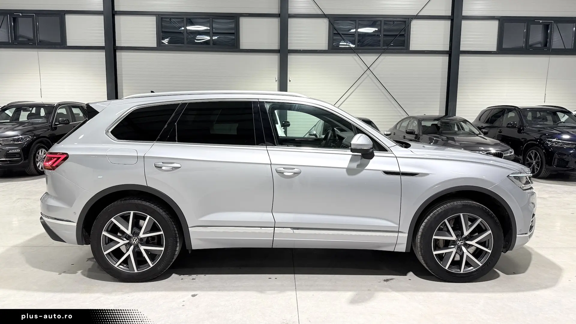 VW Touareg Matrix Scaune Ventilate Panoramic HeadUp ACC