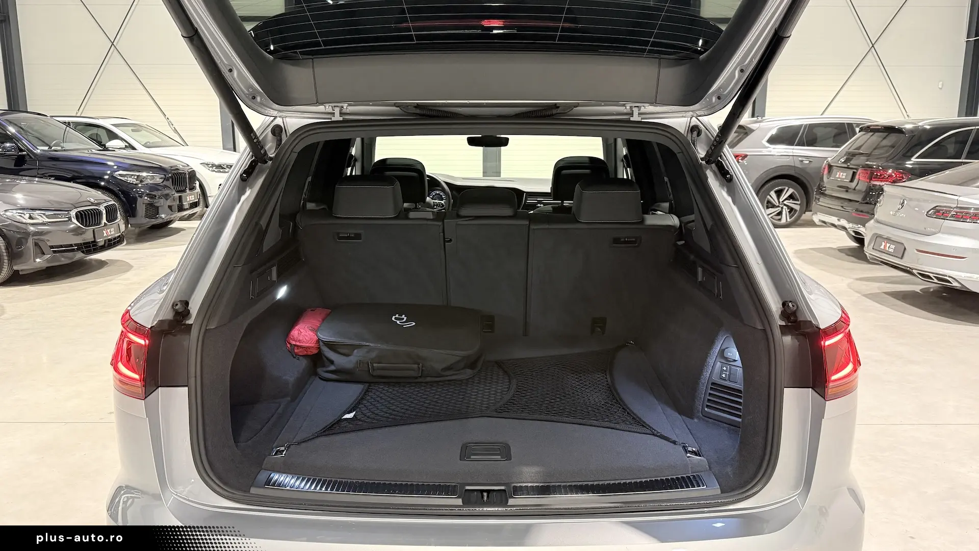 VW Touareg Matrix Scaune Ventilate Panoramic HeadUp ACC