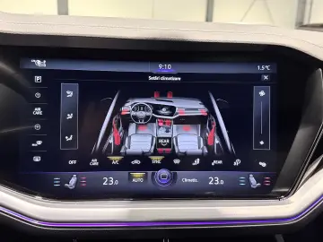 VW Touareg Matrix Scaune Ventilate Panoramic HeadUp ACC