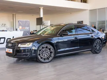 Audi A8 LONG 3.0TDI V6 Quattro Tiptronic