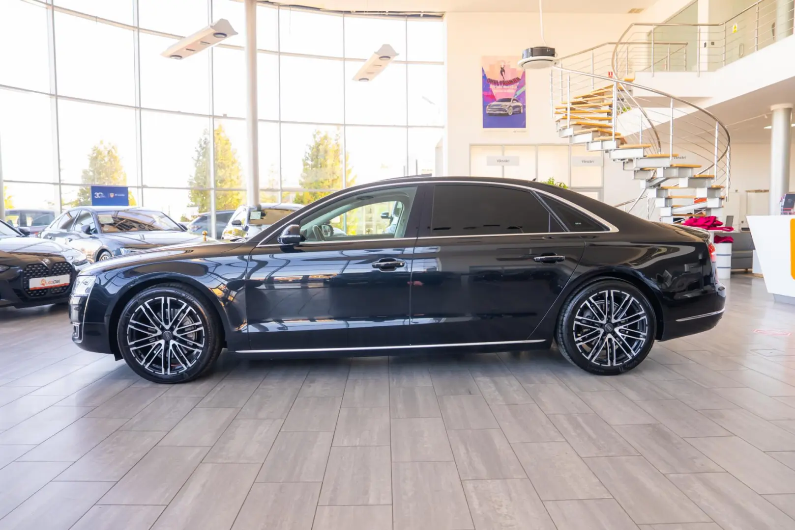 Audi A8 LONG 3.0TDI V6 Quattro Tiptronic