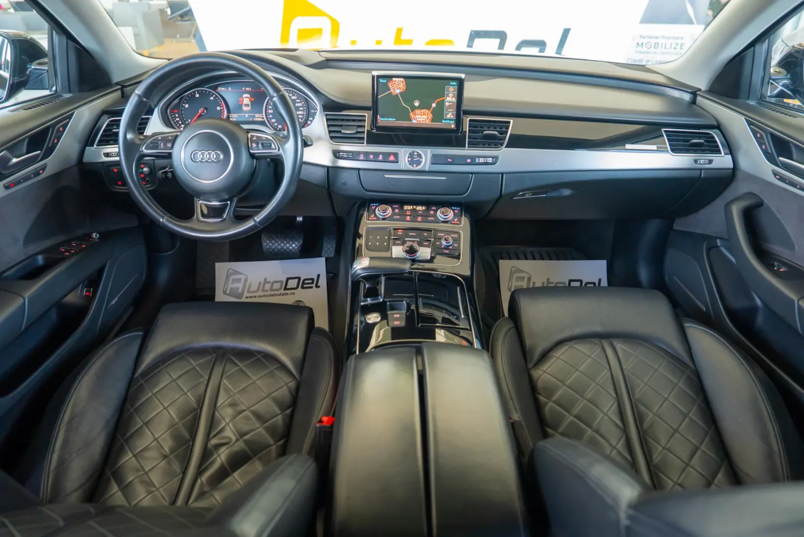 Audi A8 LONG 3.0TDI V6 Quattro Tiptronic
