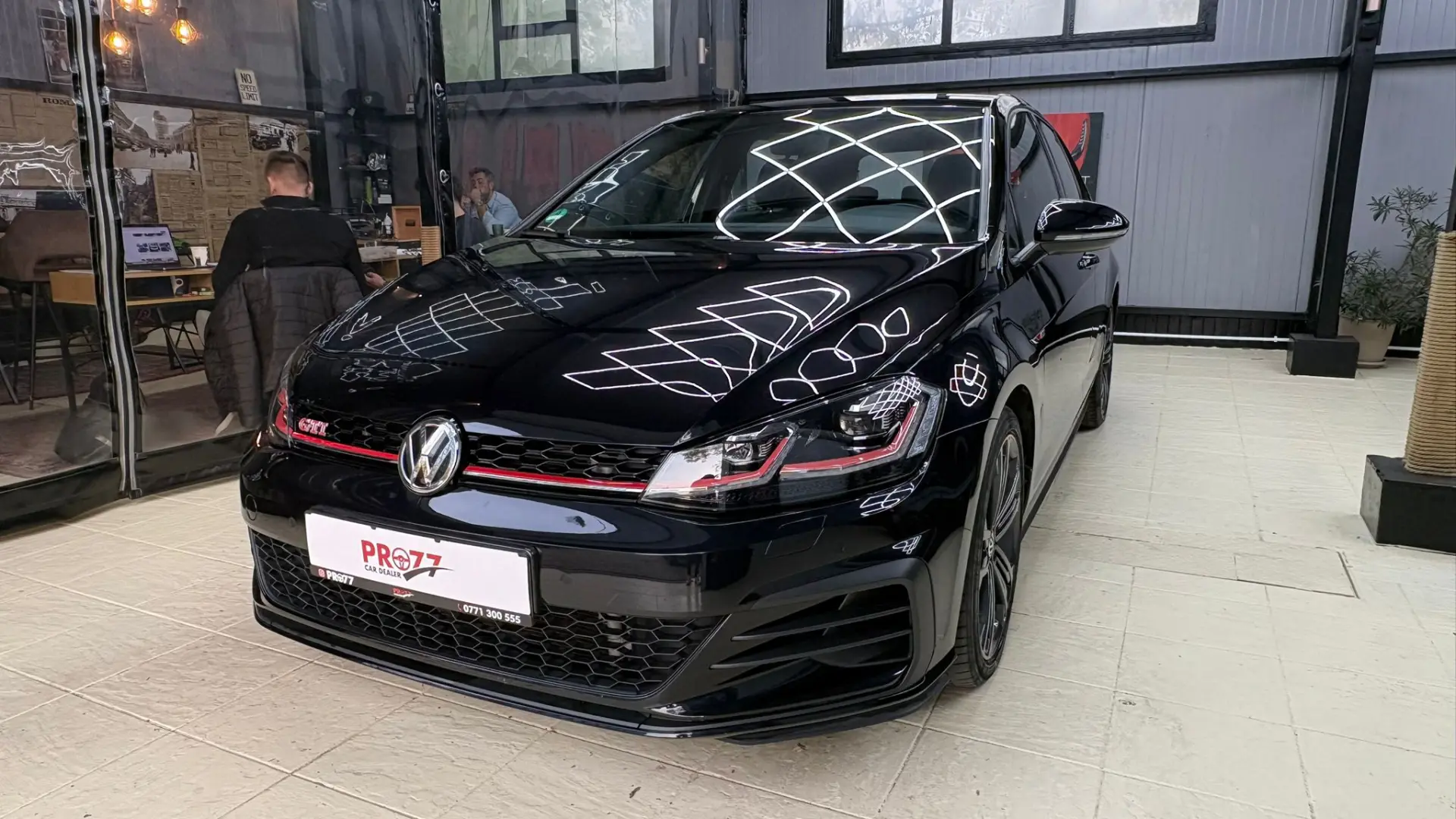 Volkswagen Golf 2.0 TSI OPF DSG GTI