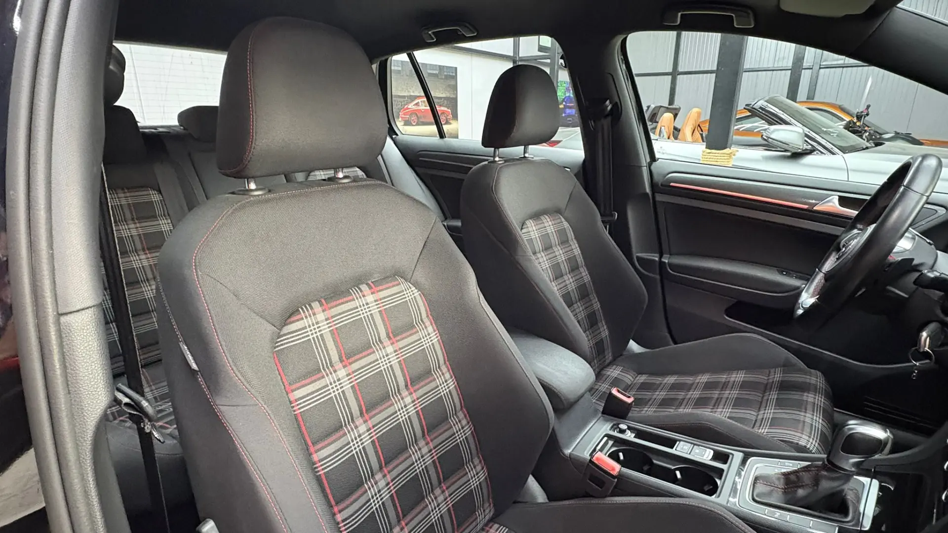 Volkswagen Golf 2.0 TSI OPF DSG GTI