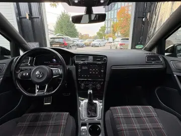 Volkswagen Golf 2.0 TSI OPF DSG GTI