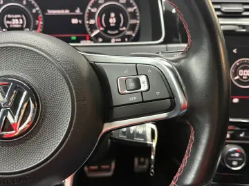 Volkswagen Golf 2.0 TSI OPF DSG GTI