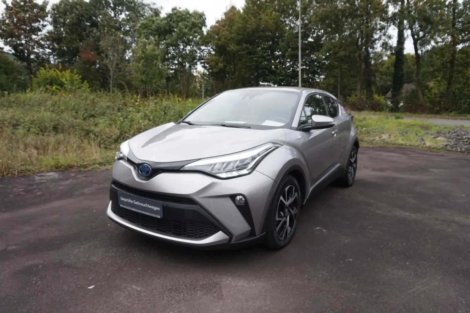 Toyota C-HR 1.8L Standheizung AHK