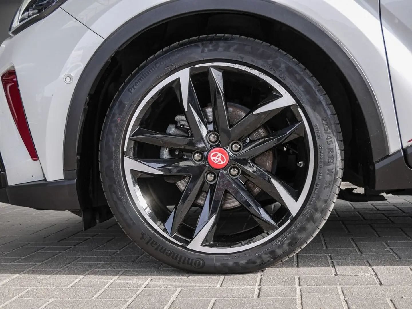 C-HR HYBRID GR Sport PDC SHZ KAMERA NAVI ACC LED
