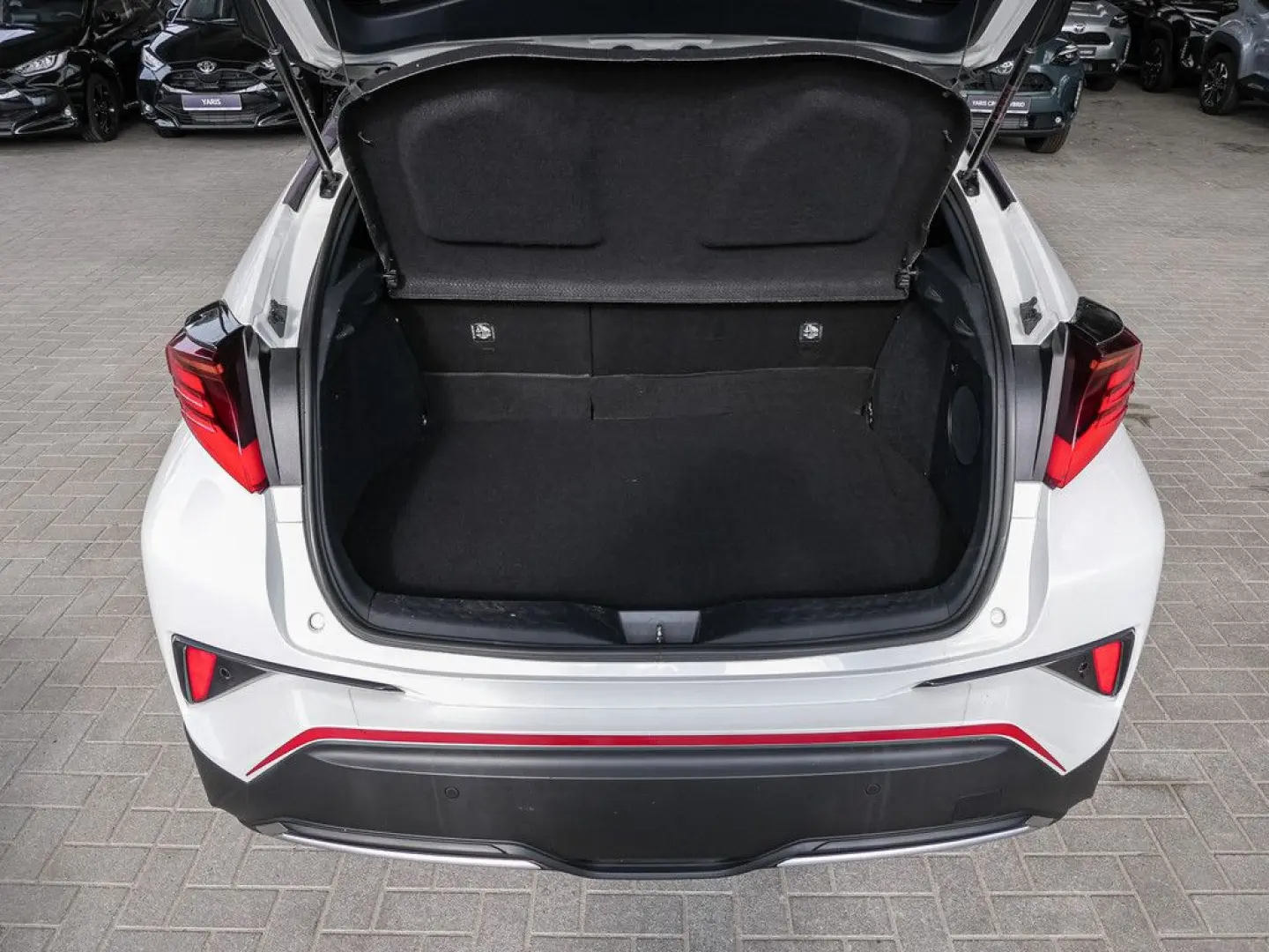 C-HR HYBRID GR Sport PDC SHZ KAMERA NAVI ACC LED