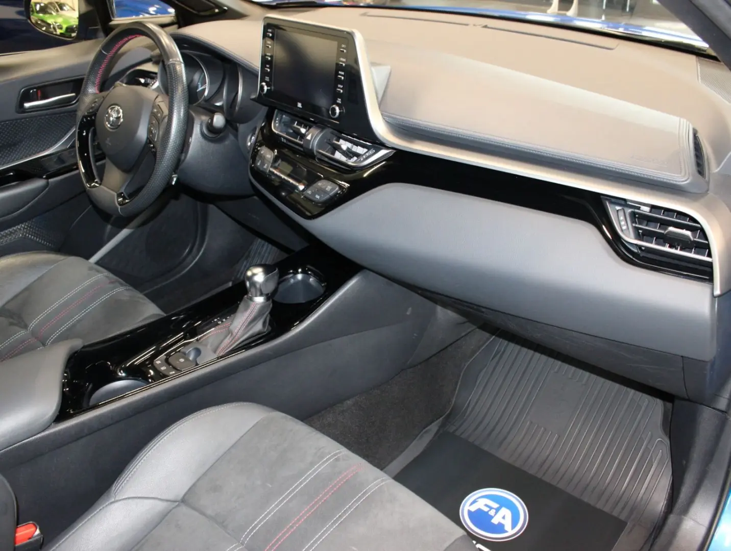 C-HR Hybrid GR Sport 2.0 EU6d Kamera Navi LED