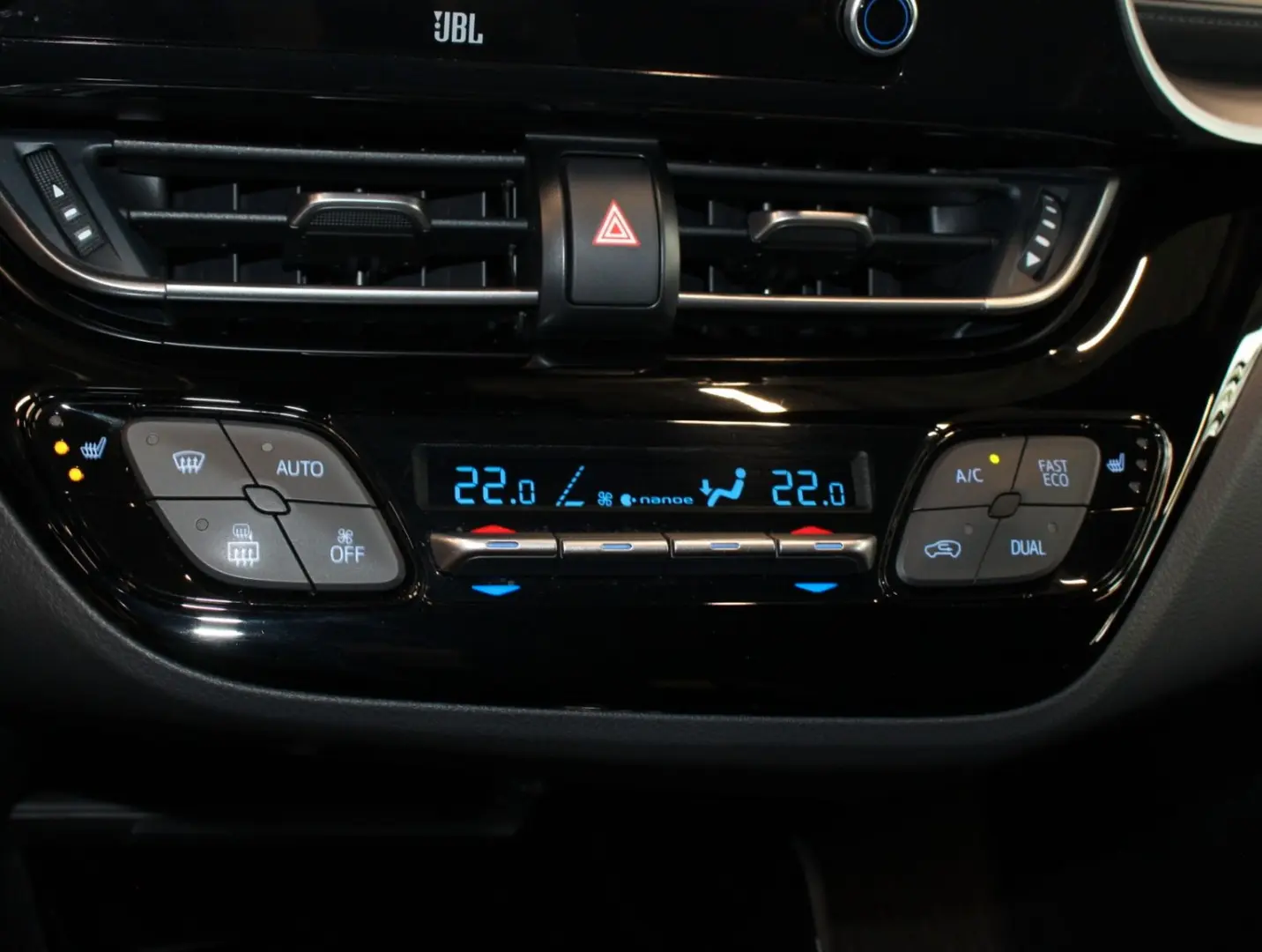 C-HR Hybrid GR Sport 2.0 EU6d Kamera Navi LED