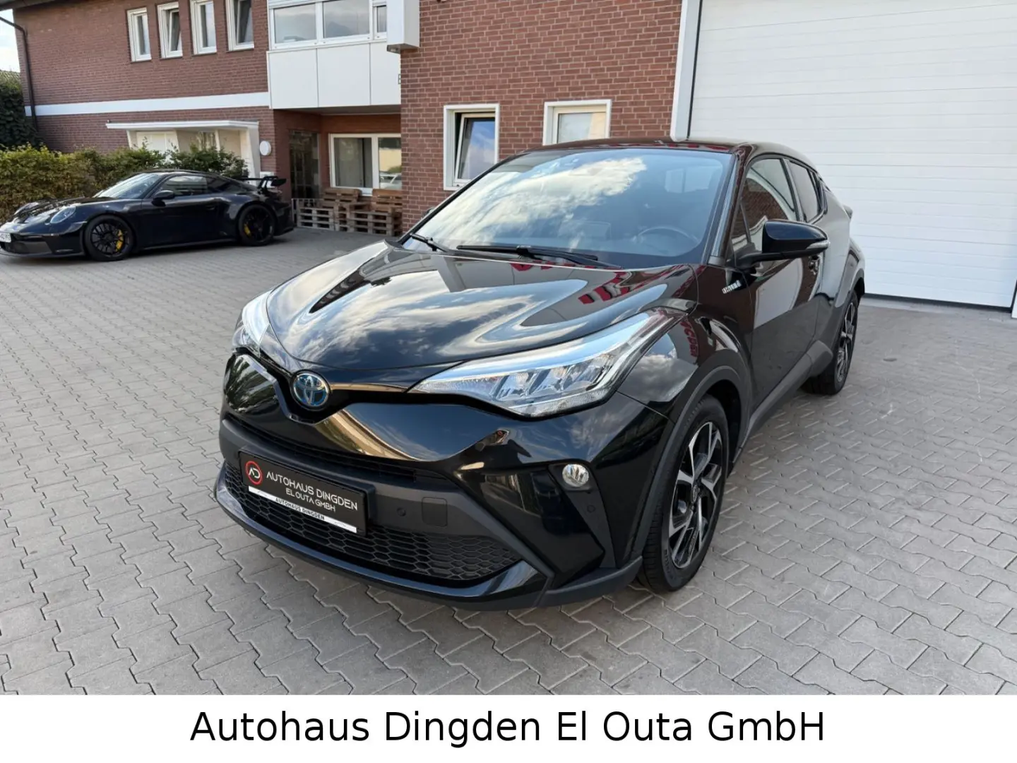 C-HR 2.0 Hybrid Team D