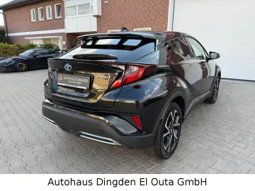 C-HR 2.0 Hybrid Team D