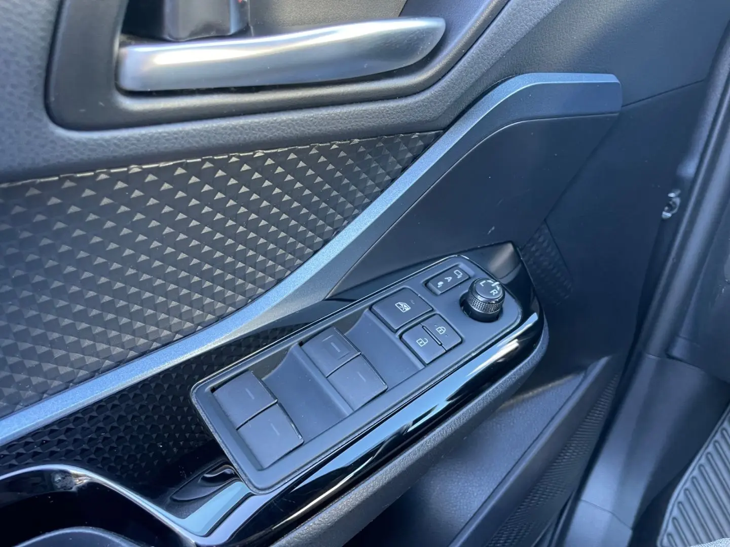 C-HR 2.0 Hybrid Team D  LED ACC CarPlay CAM SHZ