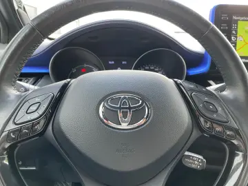 C-HR 2.0 Hybrid Style Selection  Alcantara JBL