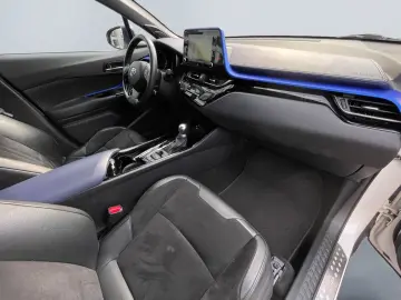 C-HR 2.0 Hybrid Style Selection  Alcantara JBL