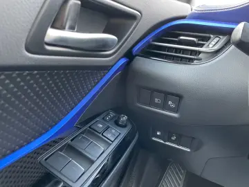 C-HR 2.0 Hybrid Style Selection  Alcantara JBL