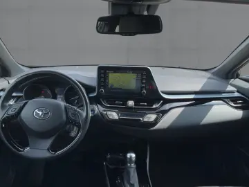 C-HR 2.0 Hybrid TEAM D LED NAV ACC SHZ RFK MFL