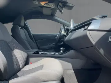 C-HR 2.0 Hybrid TEAM D LED NAV ACC SHZ RFK MFL
