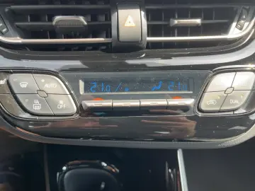 C-HR 2.0 Hybrid TEAM D LED NAV ACC SHZ RFK MFL