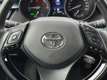 C-HR 2.0 Hybrid Team D  LED ACC CarPlay CAM SHZ