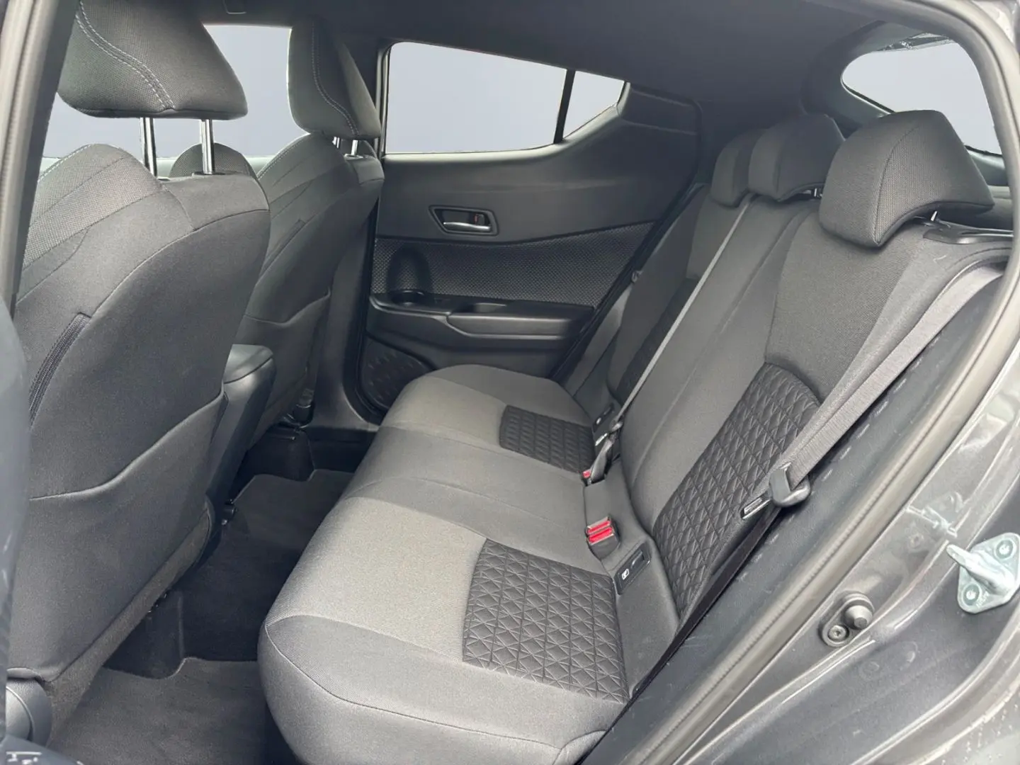 C-HR 2.0 Hybrid Team D  LED ACC CarPlay CAM SHZ