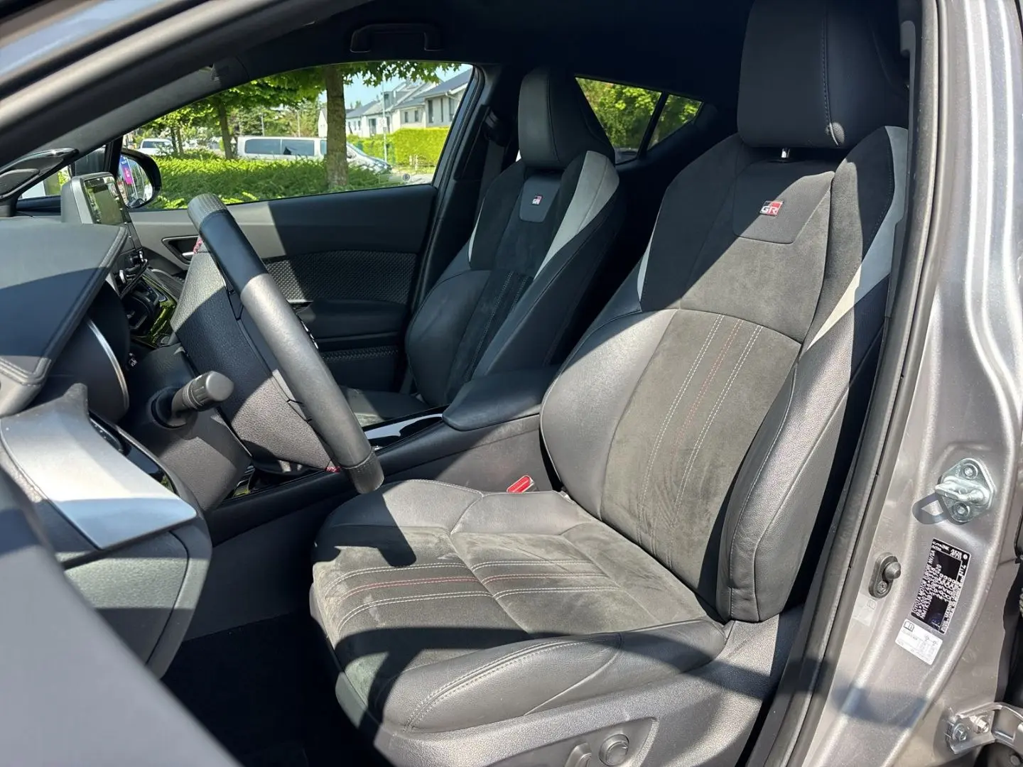 C-HR Hybrid GR Sport 2.0 EU6d Navi Leder Soundsy