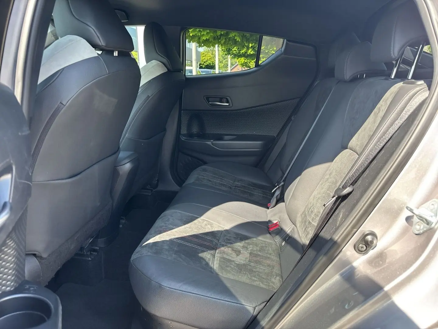 C-HR Hybrid GR Sport 2.0 EU6d Navi Leder Soundsy