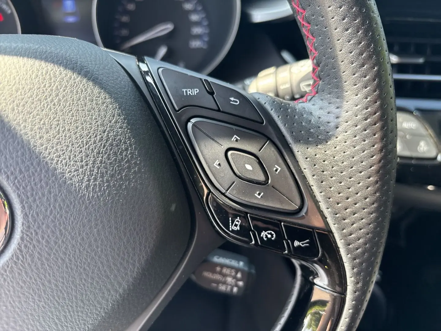 C-HR Hybrid GR Sport 2.0 EU6d Navi Leder Soundsy