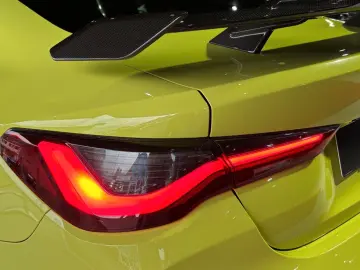 M4 Competition  M-Perf.PartsCarbon HUD 360 KAM